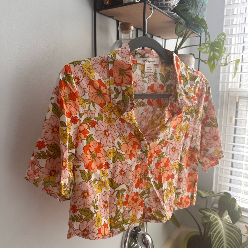 Passport Floral Button-Up 1/2 Blouse